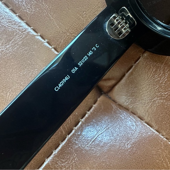 CELINE TRIOMPHE CL40194U sunglasses black - Picture 5 of 6